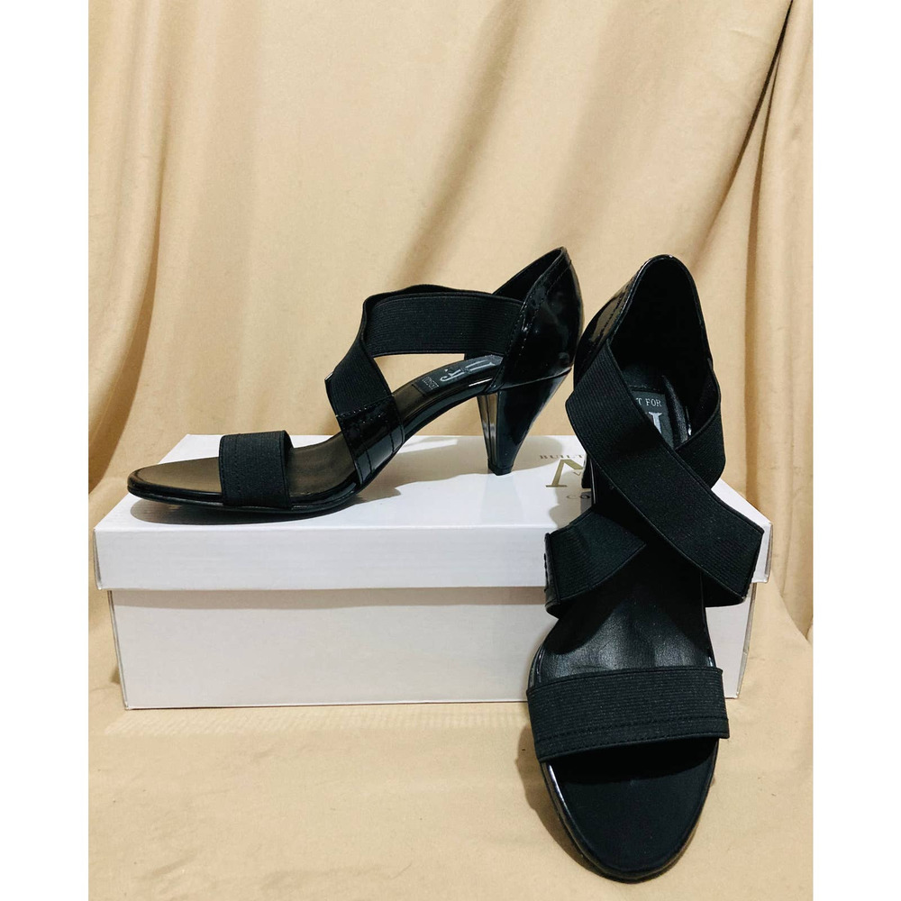 New AJ Valenci Black Patent Heels with Open Toe Straps Size 8.5M